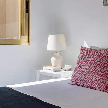 Apartamento Junto A Gran Via Madrid Exterior photo